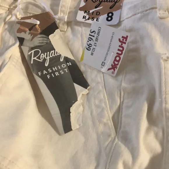 🌻Royalty Mid Rise 8 Beige Jean - Picture 11 of 11